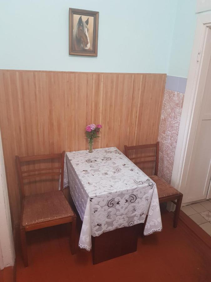 Зручна І Комфортна Квартира Недалеко Від Вокзалу І Центру Міста Лвив Екстериор снимка