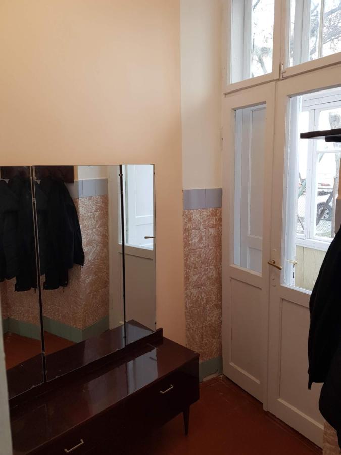 Зручна І Комфортна Квартира Недалеко Від Вокзалу І Центру Міста Лвив Екстериор снимка